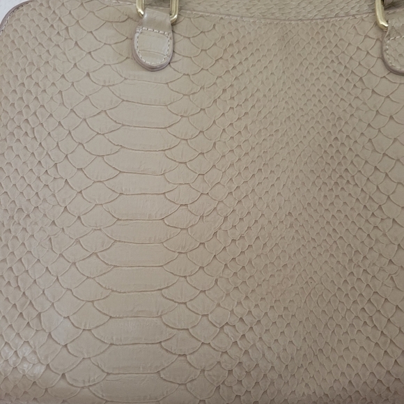 Olivia + Joy Croc Embossed Beige Vegan Shoulder Bag - Picture 10 of 14